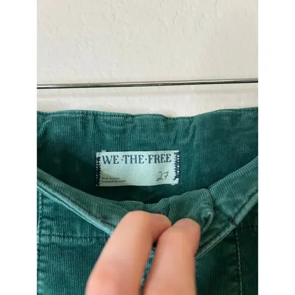 We The Free Jayde Cord Flare Pant in Forest Green Raw Hem Size 27 Boho 70s - Picture 3 of 3